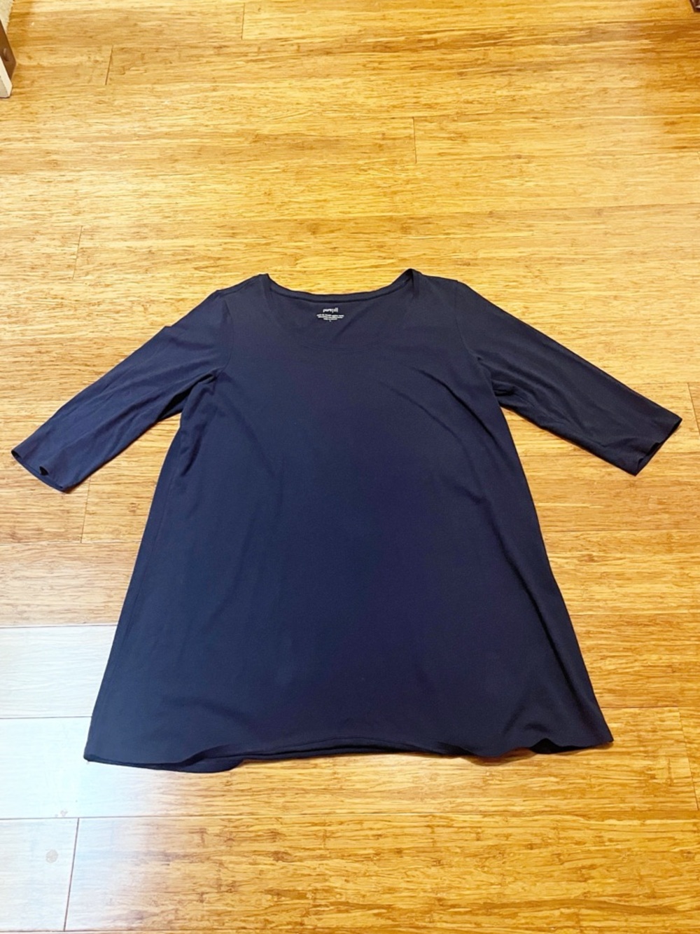 J. Jill Pure Jill ballet-sleeve tunic w/ 3/4 sleeves in Navy Blue. Size Large - Picture 3 of 13